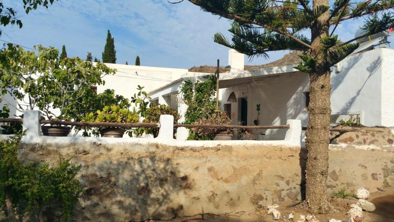 House With One Bedroom In El Pozo De Los Frailes With Wonderful Mountain View Shared Pool Furnished Terrace 3 Km From The Beach 엘 포소 데 로스 프라일레스 외부 사진